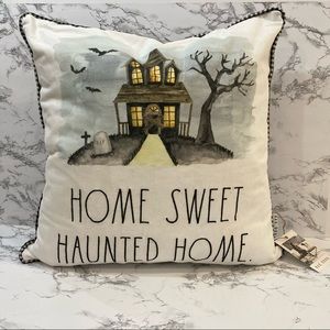 NWT RAE DUNN HOME SWEET HAUNTED HOME 20 x 20 HALLOWEEN PILLOW
